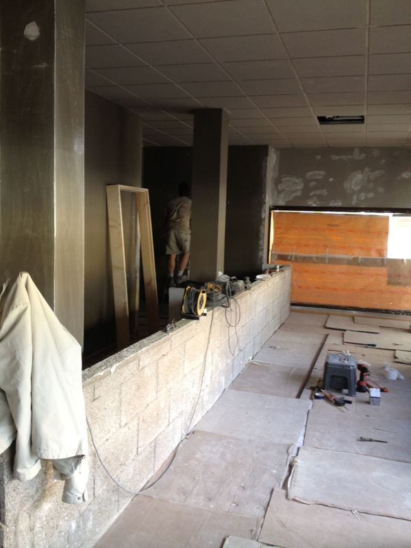 Barra en construcción